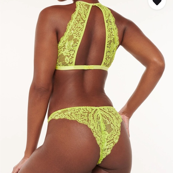 Savage X Fenty Twisted Lime Green Alien Animal Bralette & Brazilian Panty Set - Picture 6 of 16